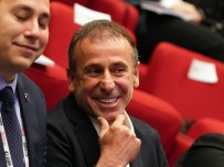 ABDULLAH AVCı - Abdullah Avcı Açıklaması 'Sunulan Bütçe Ve Sayı Üzerinden Transfer Yapacağız'