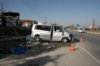 ELEKTRİK DİREĞİ - Denizli'de Trafik Kazası Açıklaması 1 Ölü, 4 Yaralı