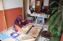 KATKI MADDESİ - Develi'de Erişte Kesimi Başladı