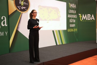 Doğa Koleji Öğrencileri, T-MBA Liderlik Akademisi Eğitim Kampı'nda