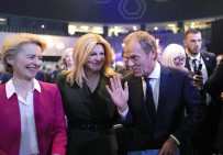 DONALD TUSK - Donald Tusk, Avrupa Halk Partisi Başkanlığına Seçildi