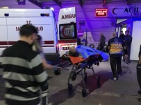 SAĞLIK EKİBİ - Fırında Bıçaklı Kavga Açıklaması 1 Yaralı