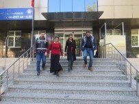 EMNİYET AMİRLİĞİ - Kahramanmaraş'ta Dilenci Görünümlü Hırsızlar Yakalandı