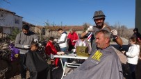 MANEVIYAT - Köy Köy Gezip Ücretsiz Saç Tıraşı Yapıyor