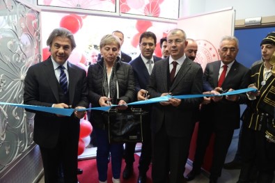 Kültür Ve Turizm Bakan Yardımcısı Demircan, Artvin'de Kütüphane Açılışına Katıldı