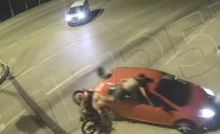 KENT GÜVENLIĞI YÖNETIM SISTEMI - Motosikletli sürücülerin ölümden döndüğü anlar!