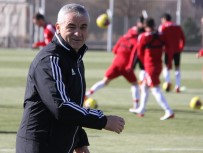 LÜTFULLAH BILGIN - Rıza Çalımbay Açıklaması '6 Tane Final Maçımız Var'