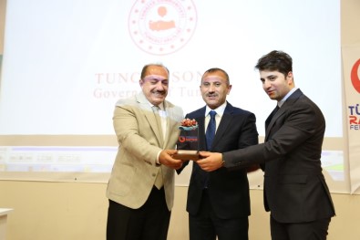 Tunceli'de Spor Ve Spor Turizminin Gelişmesi Konferansı