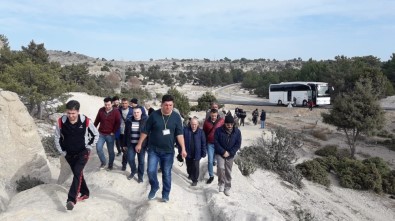 Afyon Lisesi Öğretmenlerinden Frig Vadisi Turu