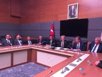 CUMHUR ÜNAL - AK Partili Vekiller Muhtarları Ağırlamaya Devam Ediyor