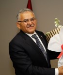 KAYSERISPOR - Başkan Büyükkılıç Açıkladı