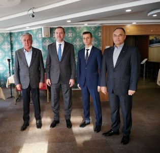 Başkan Tamer Kıran Açıklaması 'Balıkçı Barınakları Konusu Kanayan Yaradır'