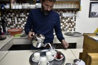 ÇAY OCAĞI - Bu İlçede Kışın Kahvelerde Çaydan Çok Süt Satılıyor