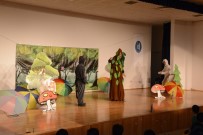 BUHARA - Çorum'lu Minikler Tiyatro Gösterisinde Eğlendi