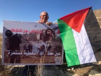 YAHUDI - İsrail Güçleri Filistinlilerin Cuma Namazı Kılmasını Engellemeye Çalıştı