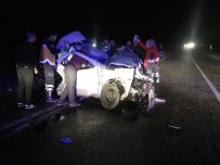 Tırla Çarpışan Otomobil Hurdaya Döndü Açıklaması1 Yaralı Haberi