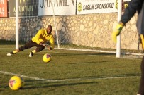 METE KALKAVAN - Yeni Malatyaspor'da Hedef Fenerbahçe'yi Yenip Zirveye Ortak Olmak