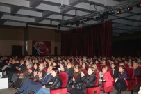 YILDIZ KENTER - Ankaralılar 24. Kez Tiyatro Festivaliyle Buluştu