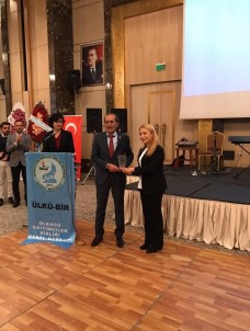 24 Kasım Öğretmenler Günü Kutlanıyor