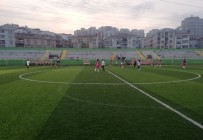 ESENYURT BELEDİYESİ - Esenyurt'ta Kadına Şiddete Farkındalık İçin Kadınlar Arası Futbol Maçı
