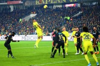 HASAN ALI KALDıRıM - Fenerbahçe Liderlik Yarışında Fire Verdi