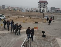 Kars'ta Uyuşturucu Taciri 4 Kişi Tutuklandı