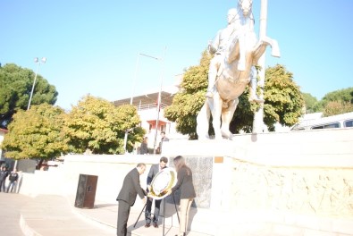 Kuyucak'ta 24 Kasım Öğretmenler Günü Kutlamaları