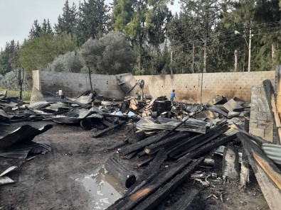 Marangozhane Alevlere Teslim Oldu