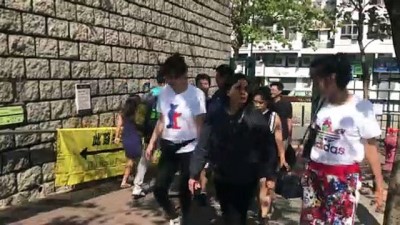 Protestoların Dinmediği Hong Kong'da Halk Yerel Seçim İçin Sandık Başında