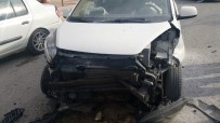 MAĞARACıK - Samandağ'da Zincirleme Kaza