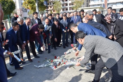 Şehit Öğretmeni Anarken Gözyaşlarına Boğuldu