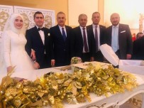 AYDIN VALİSİ - Vali Köşger'in Oğlu Dünya Evine Girdi