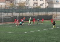YEŞILTEPE - Yeşilyurt Belediyespor Sahasında 4-2'Lik Skorla Kazandı