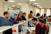 VAKıFBANK - Akdeniz Belediyesinde Vezneler Hafta Sonu Açık Olacak