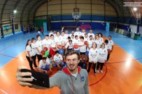OĞUZ TONGSİR - Anadolu Efes, Euroleague One Team Projesi'nin Altıncı Çalışmasını Gerçekleştirdi