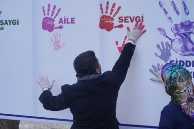 Başkan Arı, Nevşehirli Kadınlarla Birlikte Şiddete Dur Dedi