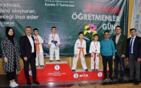 İSMAİL KARAKULLUKÇU - Başkan Işıksu, Karate İl Turnuvasını Takip Etti