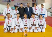 SPOR TOTO - Gemlik Belediyespor Judoda Ümitler 1. Liginde