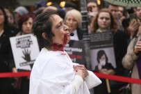 ÖZLEM ÇERÇIOĞLU - Kadına Şiddeti Tiyatro İle Canlandırdılar