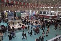 ZİYARETÇİLER - Kitap Fuarını 4 Günde 200 Bin Kişi Ziyaret Etti