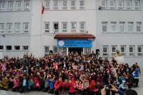 Minik Yürekler, Öğretmenleri İçin En Güzel Gösterilerini Sundular