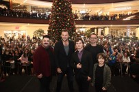 NAİM SÜLEYMANOĞLU - Naim Filmine İzmir'de Anlamlı Gala