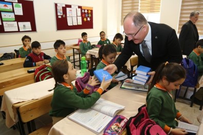 Türkçe'nin Doğru Konuşulması İçin Sözlük Seferberliği