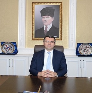 Vali Memiş, Kutlama Mesajı Gönderdi