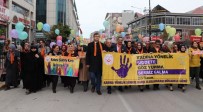 VALİ YARDIMCISI - Vanlı Kadınlar 'Şiddete Hayır' Dedi