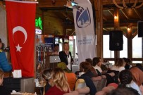 MECLIS BAŞKANı - Yunusemre'de Kadına Yönelik Şiddete Dikkat Çekildi