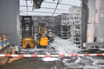 HAMBURG - Almanya'da Türk Firmasının Deposu Kundaklandı