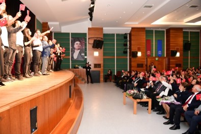 Anadolu Üniversitesinde Öğretmenler Günü Kutlaması