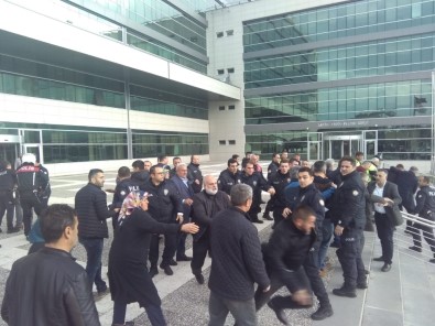 Cinayet Davası Sonrası Arbede Açıklaması 3 Gözaltı