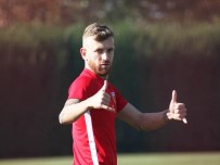 İSTIKBAL MOBILYA - Pedro Hernique Beşiktaş Maçında Yok